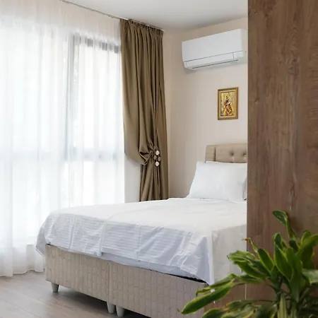 Todorovi аpartments 2 * Varna